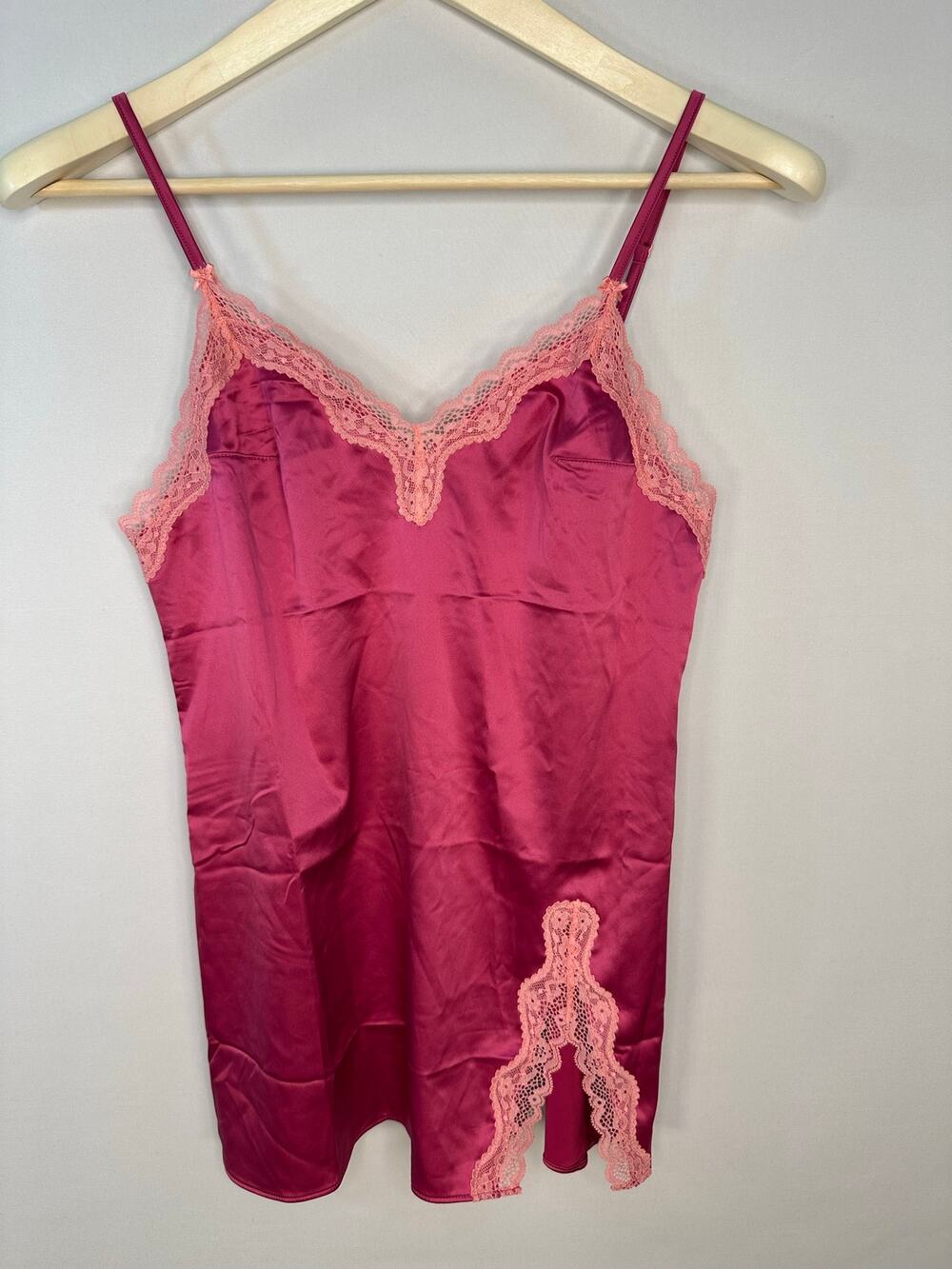 Victoria’s Secret Tease Pink Satin and Lace Chemise Size Small